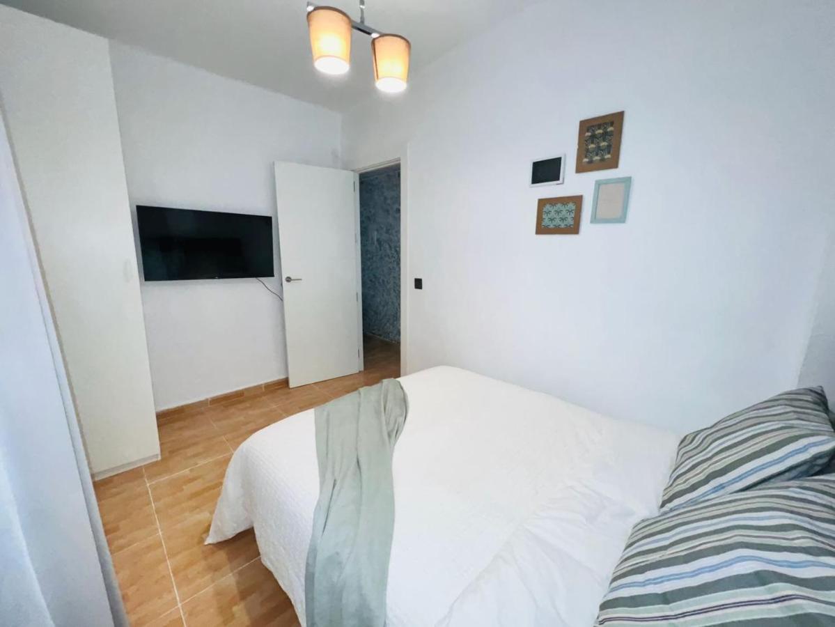 Holidays2Malaga 2 Bedroom Armengual De La Mota Close Shopping Center Εξωτερικό φωτογραφία