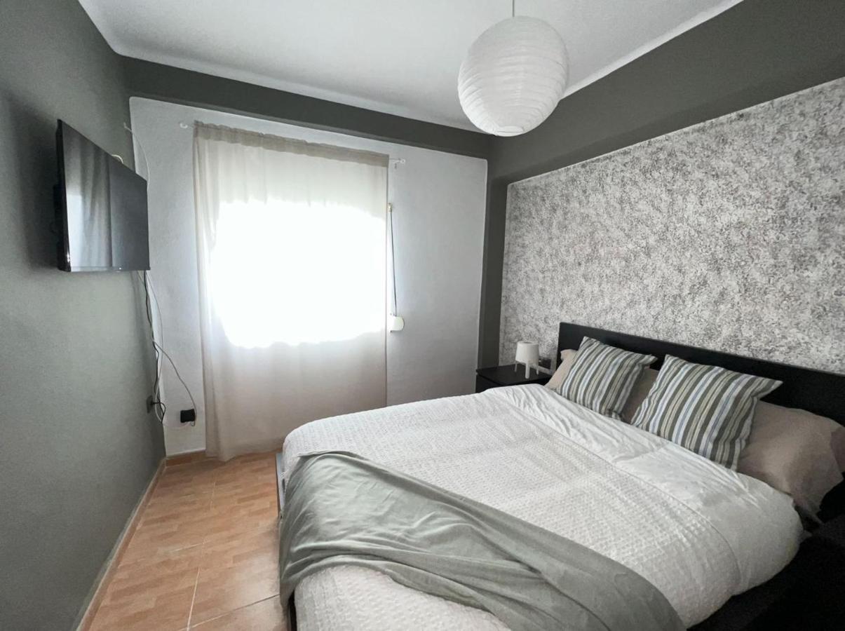 Holidays2Malaga 2 Bedroom Armengual De La Mota Close Shopping Center Εξωτερικό φωτογραφία
