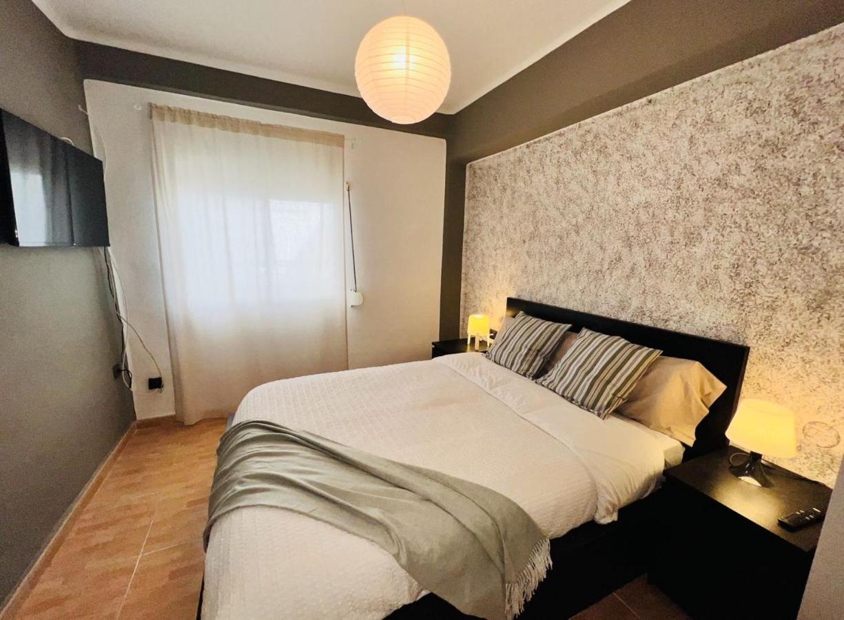 Holidays2Malaga 2 Bedroom Armengual De La Mota Close Shopping Center Εξωτερικό φωτογραφία