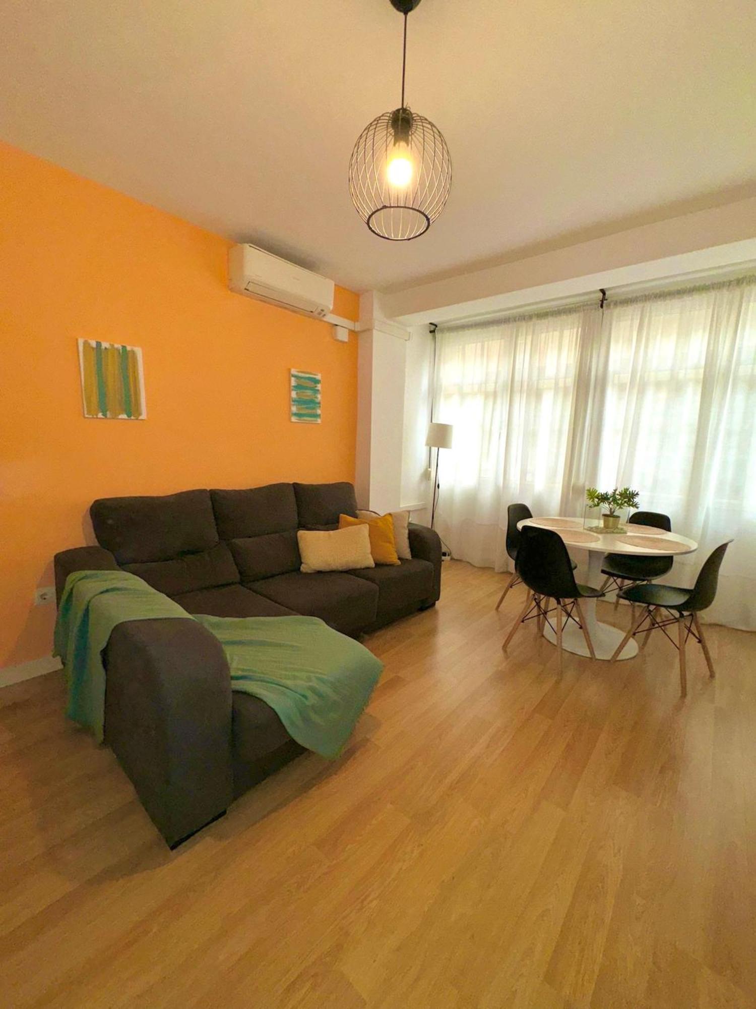 Holidays2Malaga 2 Bedroom Armengual De La Mota Close Shopping Center Εξωτερικό φωτογραφία